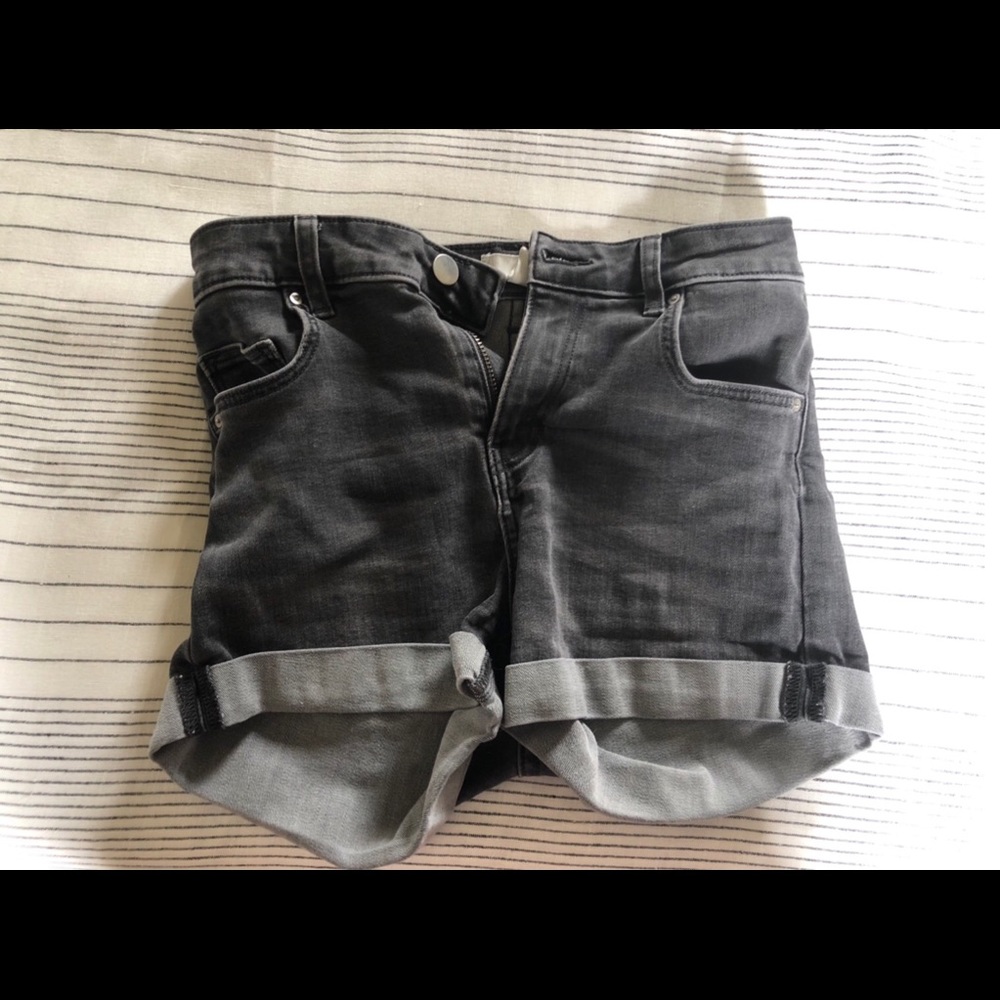 black jean shorts